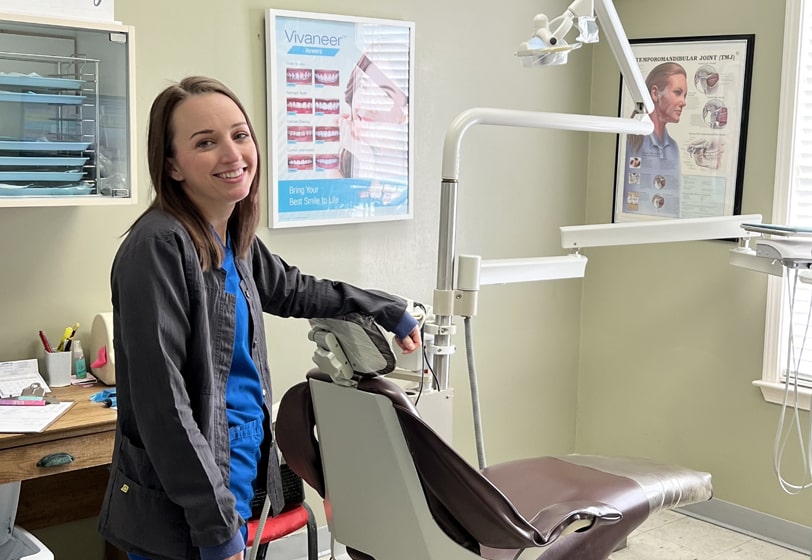 Katie, dental hygienist at Pettey Dental of Bartlett in Bartlett, TN