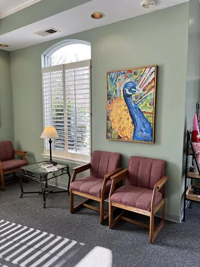 waiting room at Pettey Dental of Bartlett